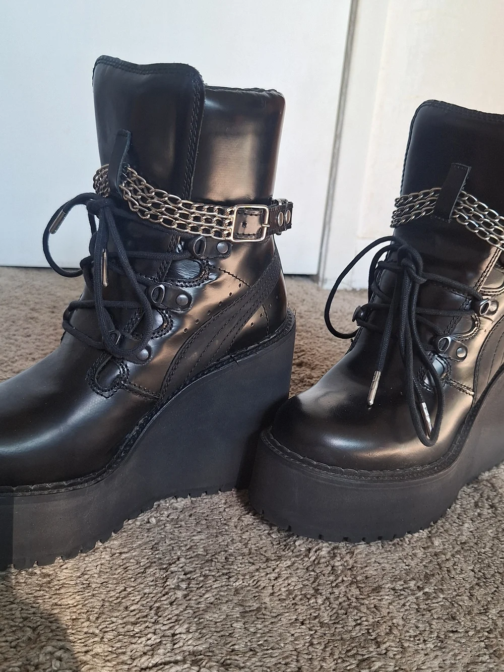 Fenty PUMA by Rihana Black Mid Calf Platform Boots Lace Up Size 6 W/chain Detail